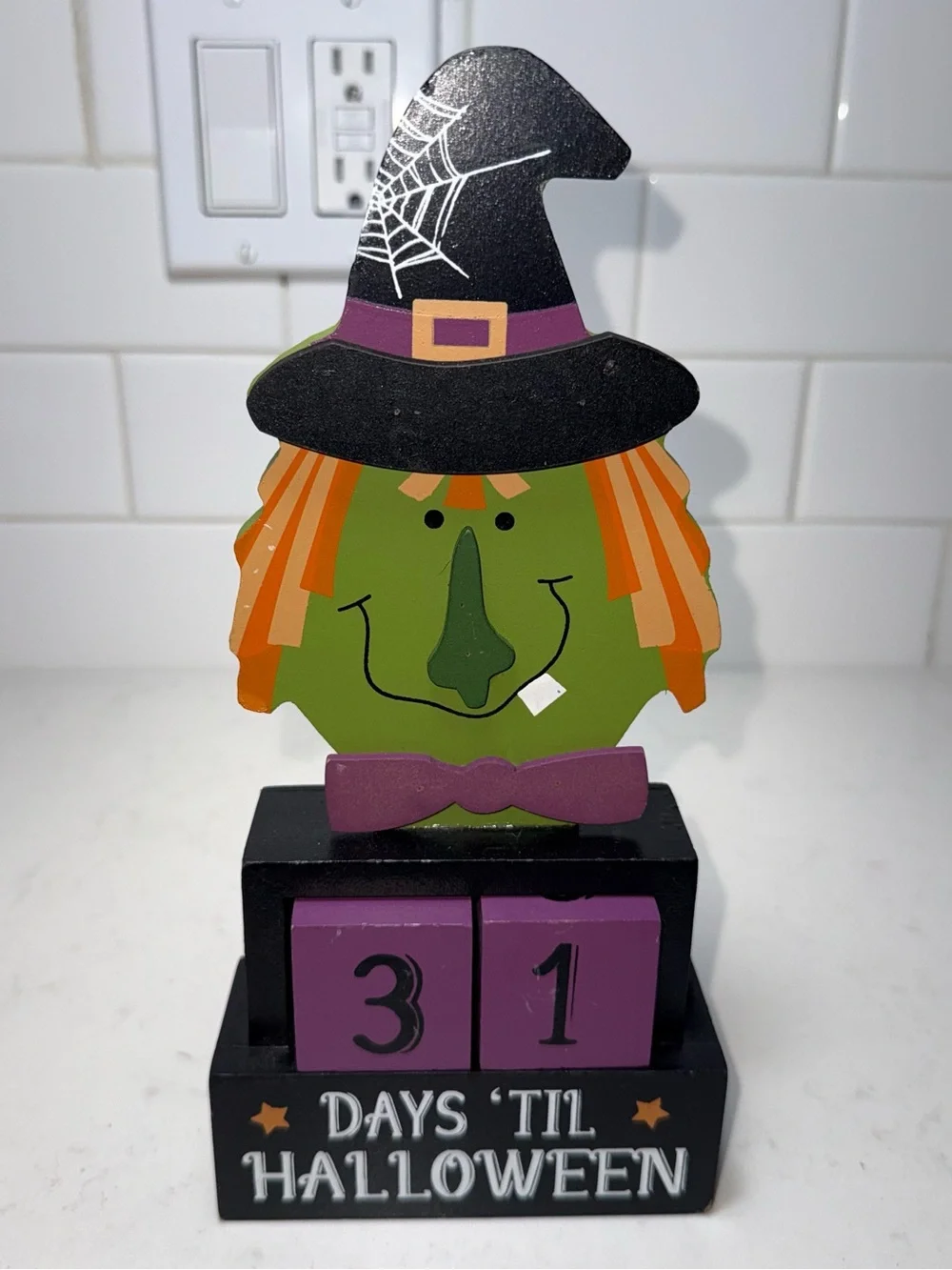 Halloween Witch Countdown Block Decor - Green